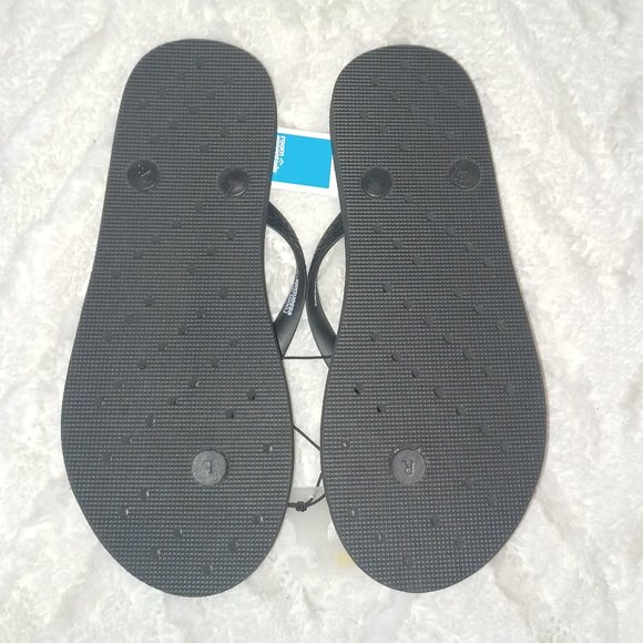 ROOM ESSENTIALS - Picture 2 of 2